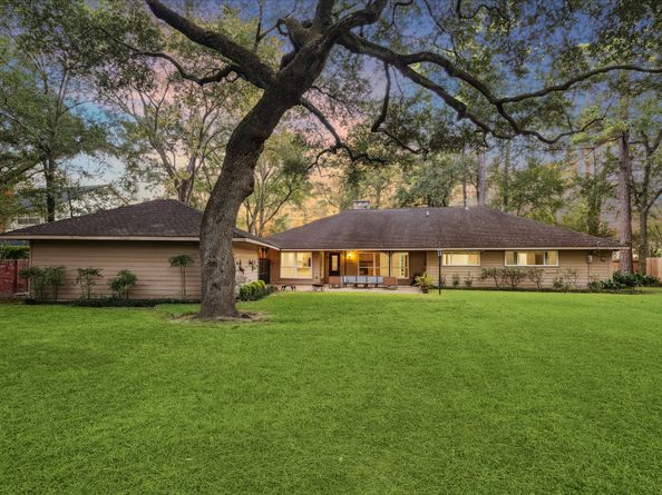 10806 Bridlewood Street, Houston TX 77024