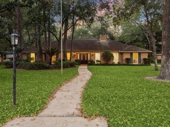 10806 Bridlewood Street