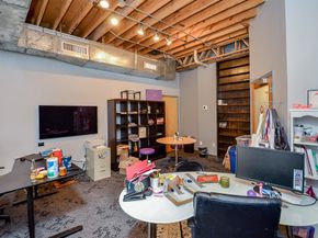 5712 Val Verde Street, Houston TX 77057