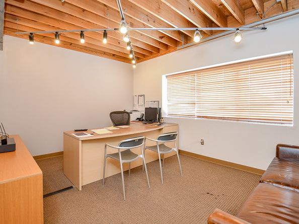 5712 Val Verde Street, Houston TX 77057