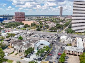 5712 Val Verde Street, Houston TX 77057