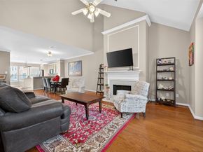 2913 Dallas Street W, Houston TX 77019