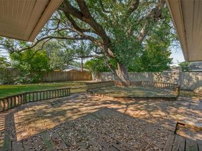 5111 Creekbend Drive, Houston TX 77035