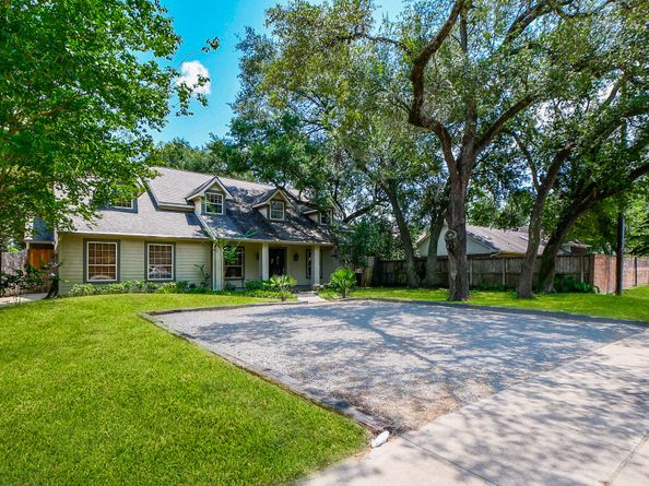 1240 Bingle Road, Spring Valley Village TX 77055