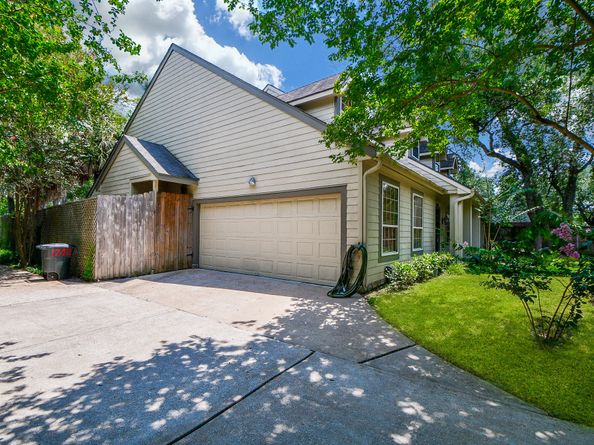 1240 Bingle Road, Spring Valley Village TX 77055