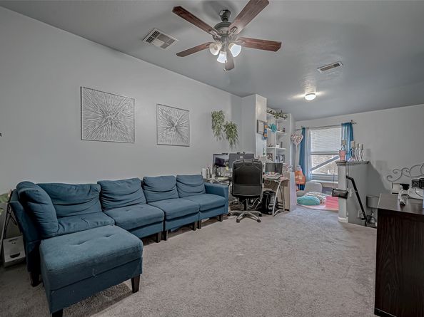 2827 Silver Charm, Houston TX 77014