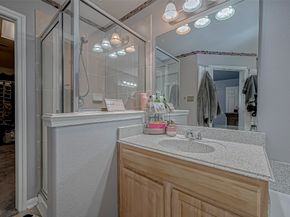 2827 Silver Charm, Houston TX 77014