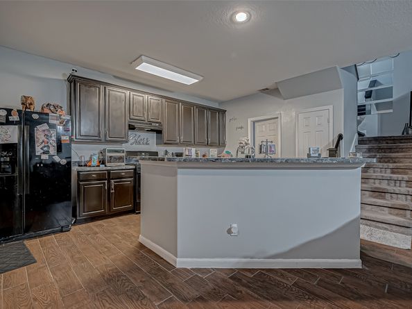 2827 Silver Charm, Houston TX 77014