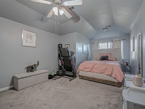 2827 Silver Charm, Houston TX 77014