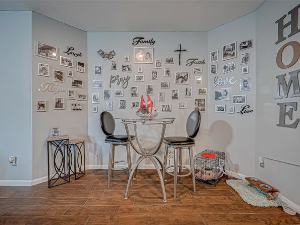 2827 Silver Charm, Houston TX 77014