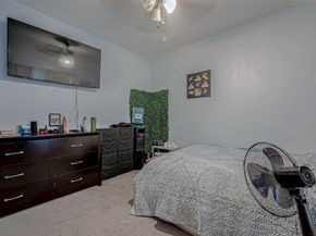 2827 Silver Charm, Houston TX 77014