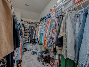 2827 Silver Charm, Houston TX 77014