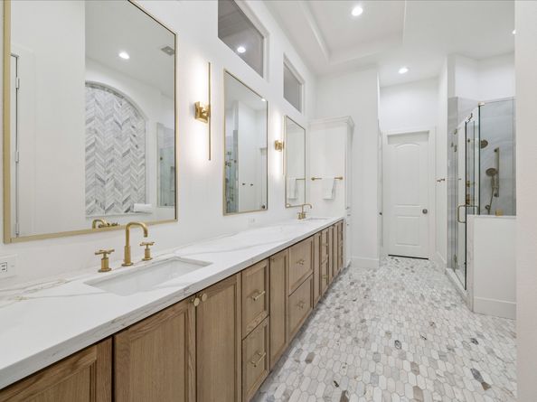 6114 Maxie Street B, Houston TX 77007