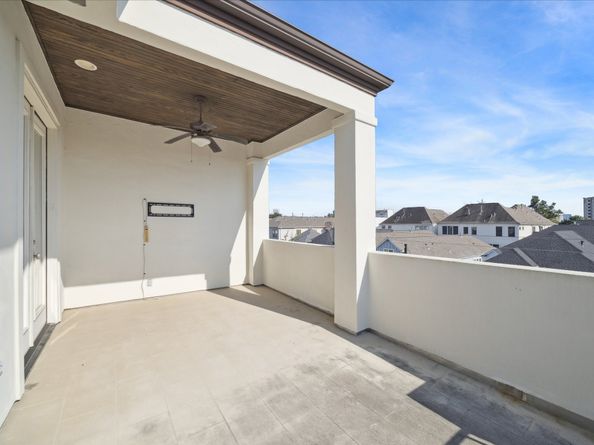 6114 Maxie Street B, Houston TX 77007