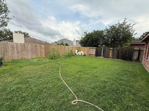 2315 Cobbdale Lane, Houston TX 77014