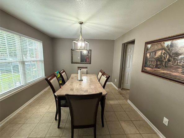 2315 Cobbdale Lane, Houston TX 77014