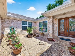 1518 Locke Lane, Sugar Land TX 77478