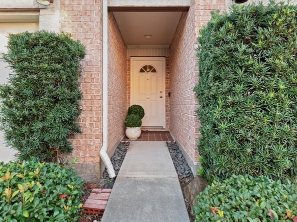 5941 South Loop E 504, Houston TX 77033