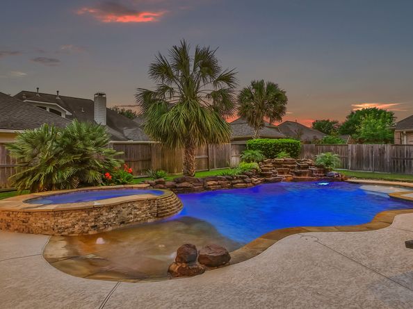19815 Rose Dawn Lane, Spring TX 77379