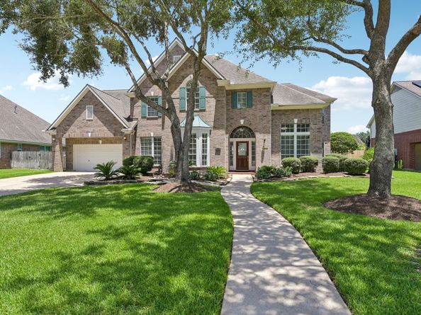 2905 Harvest Hill Drive, Friendswood TX 77546