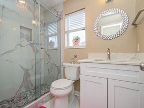 12427 Shadycrest Drive, Houston TX 77082