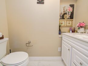 12427 Shadycrest Drive, Houston TX 77082