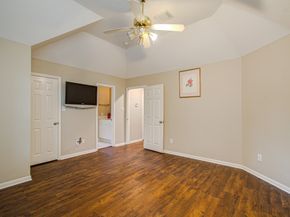 12427 Shadycrest Drive, Houston TX 77082