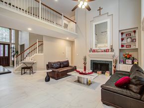 12427 Shadycrest Drive, Houston TX 77082