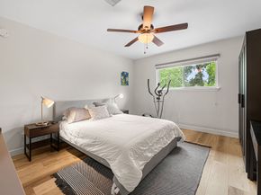 727 Bunker Hill Road 103, Houston TX 77024