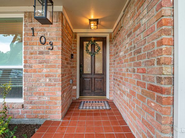 727 Bunker Hill Road 103, Houston TX 77024