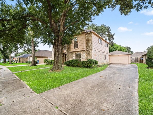 7911 Bayou Forest Drive, Houston TX 77088