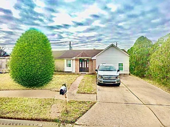 10719 Carvel Lane, Houston TX 77072