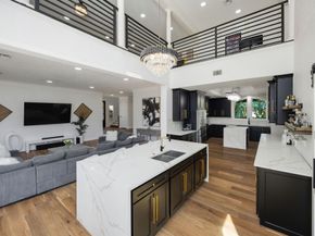 13 Queen Mary Court, Sugar Land TX 77479