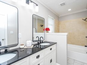 13507 Dripping Springs Drive, Houston TX 77083