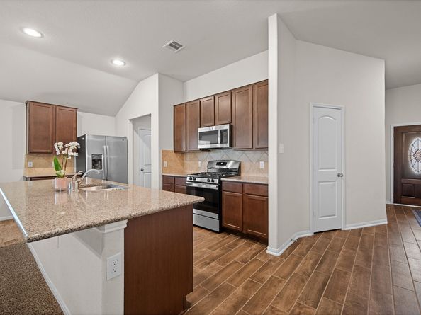 918 Willow Timber Drive, Houston TX 77090