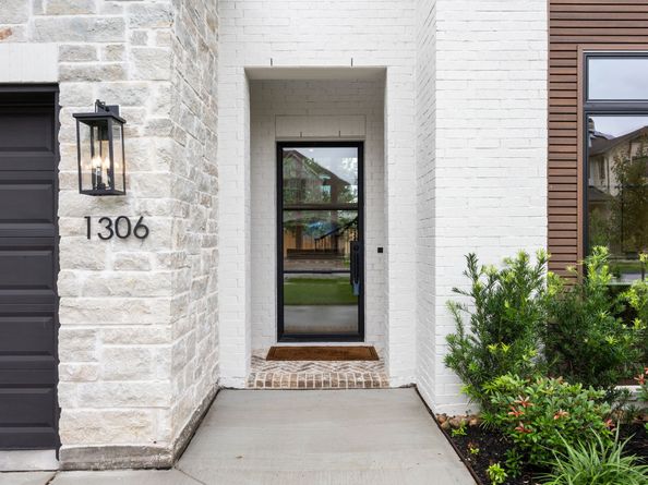 1306 Zora Street, Houston TX 77055