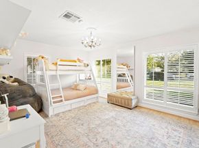758 W 42nd Street, Houston TX 77018