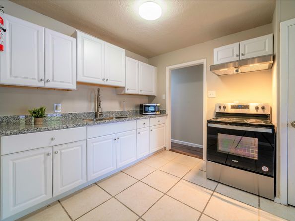 14210 Hillsboro Street, Houston TX 77015