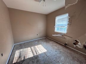1202 Manor Street 5, Houston TX 77015