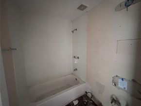 1202 Manor Street 5, Houston TX 77015