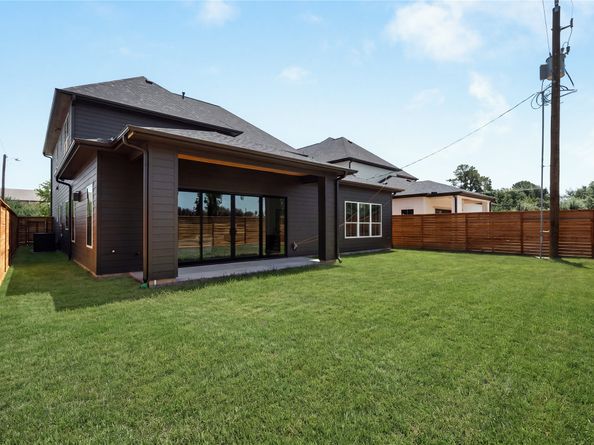 2109 McKean Drive, Houston TX 77080