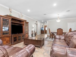 631 Apache Street, Houston TX 77022