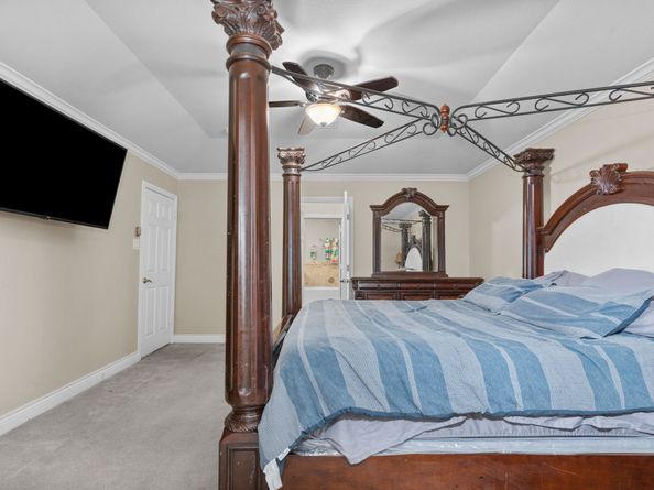 631 Apache Street, Houston TX 77022