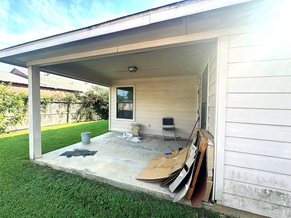 6637 New York Street, Houston TX 77021