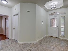 2702 Greenlee DR, Leander TX 78641