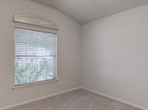 2702 Greenlee DR, Leander TX 78641