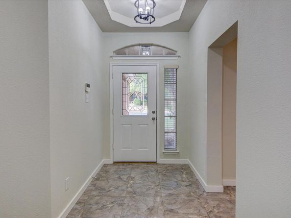 2702 Greenlee DR, Leander TX 78641