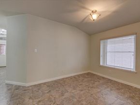 2702 Greenlee DR, Leander TX 78641