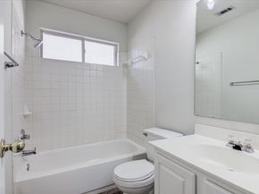 2702 Greenlee DR, Leander TX 78641