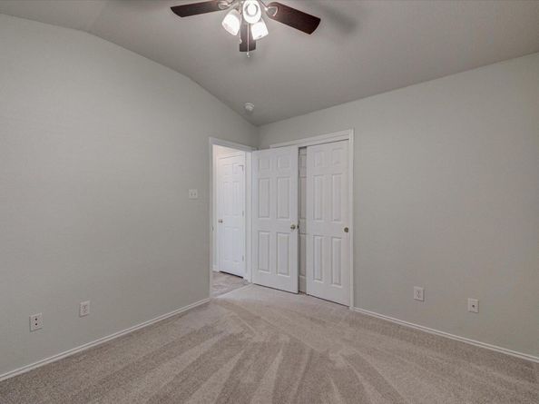 2702 Greenlee DR, Leander TX 78641